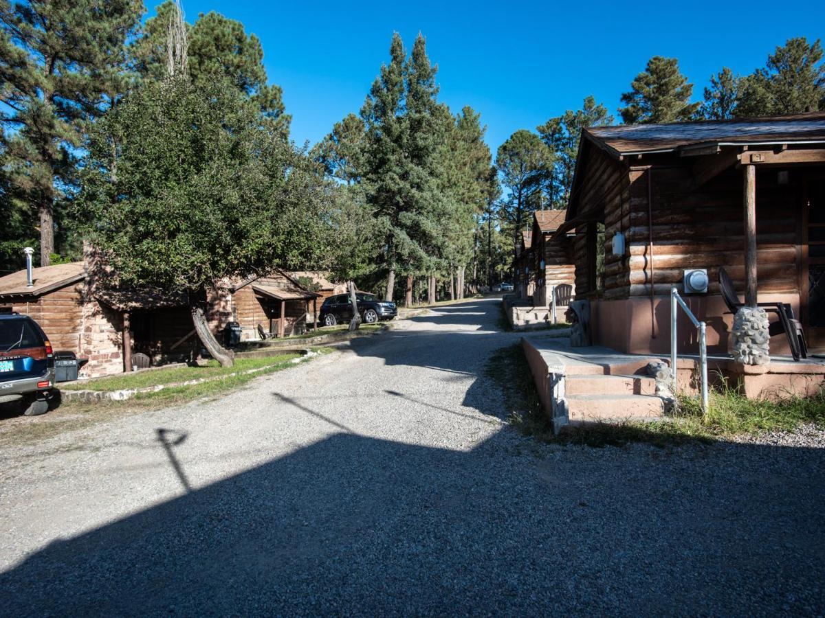 Apache Village 10, King Studio, Midtown, Sleeps 2 ルイドソ エクステリア 写真