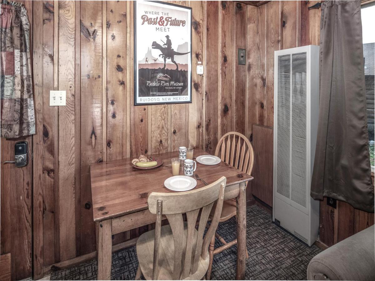 Apache Village 10, King Studio, Midtown, Sleeps 2 ルイドソ エクステリア 写真